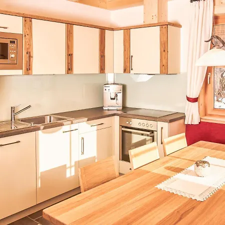 Glockner-1 By Interhome Chalé